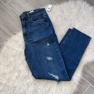 O.G. Straight Jeans - Size 6 - Old Navy - NWT